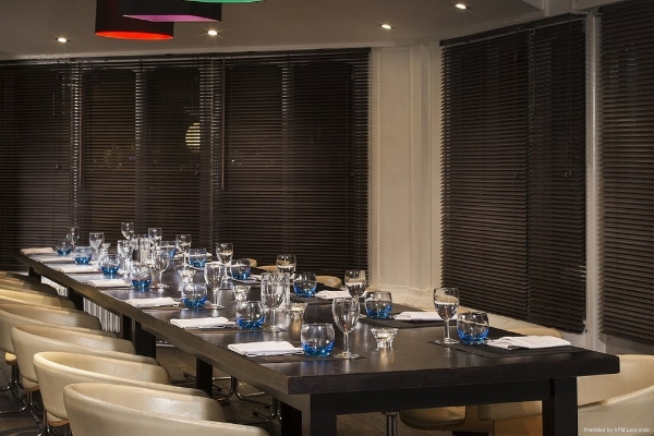 PARK INN CARDIFF CITY CENTRE